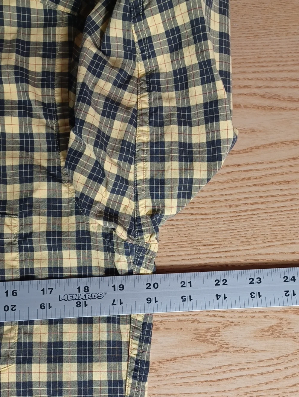 J. Crew Yellow and Black Plaid Long Sleeve Button-Down Cotton Shirt, Mens Small